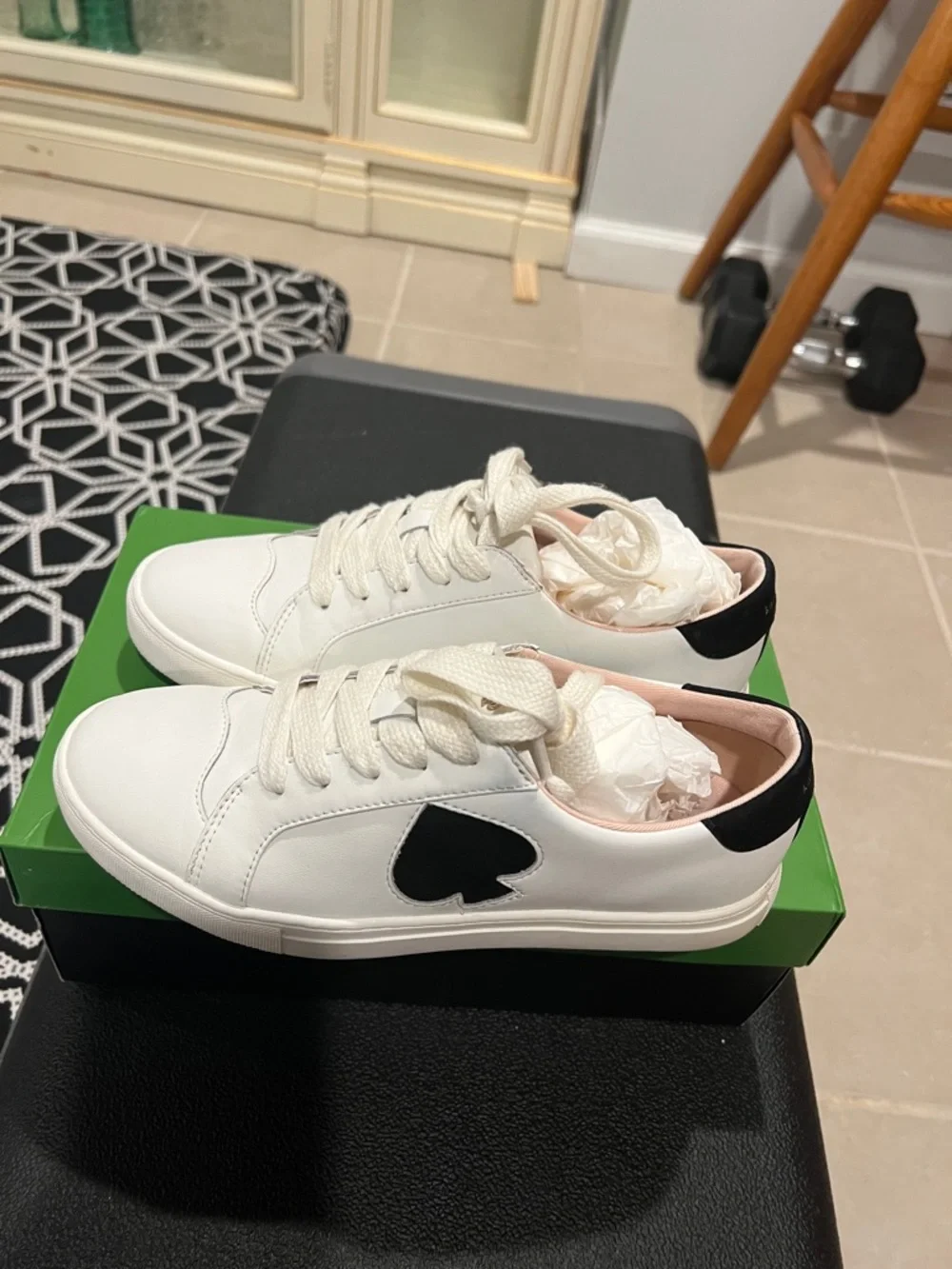 kate spade White Leather Low-Top Lace-Up Sneakers